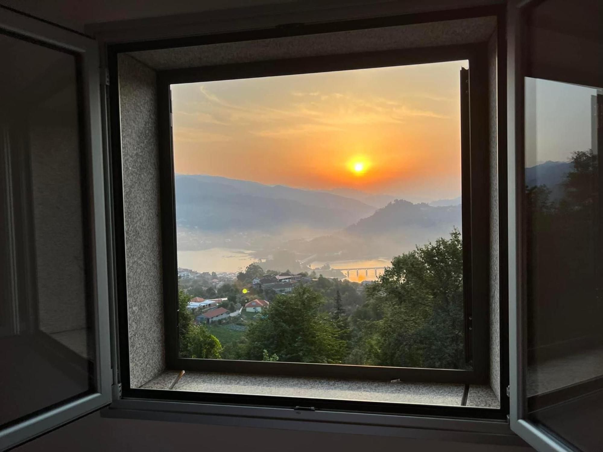 Assossego House - Geres Villa Bagian luar foto